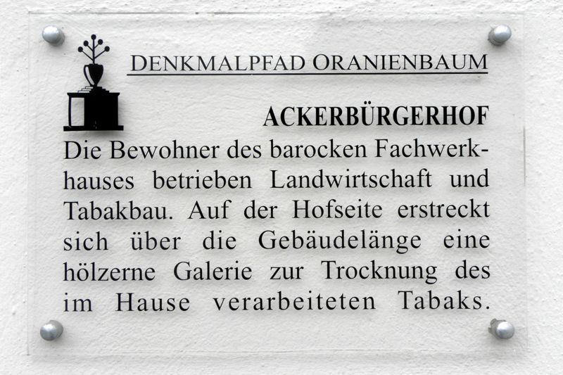 Denkmaltafel Ackerbürgerhof Oranienbaum